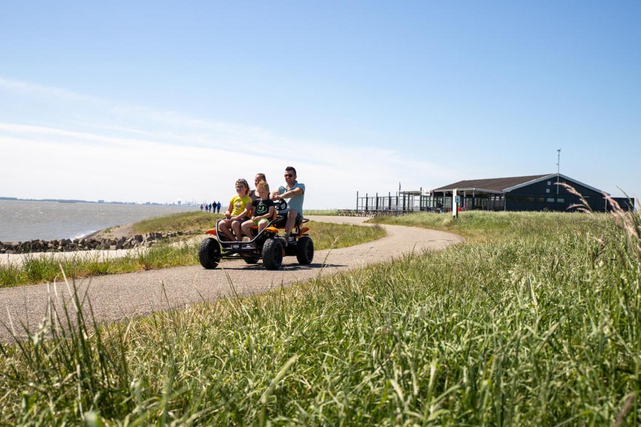 Luxe 5-Persoons Chalet Op Familiecamping Baarland Екстер'єр фото